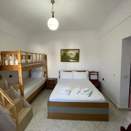 Emerald Aparthotel *