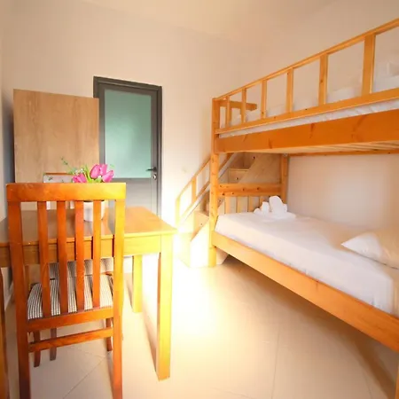 Aparthotel Emerald Ksamil
